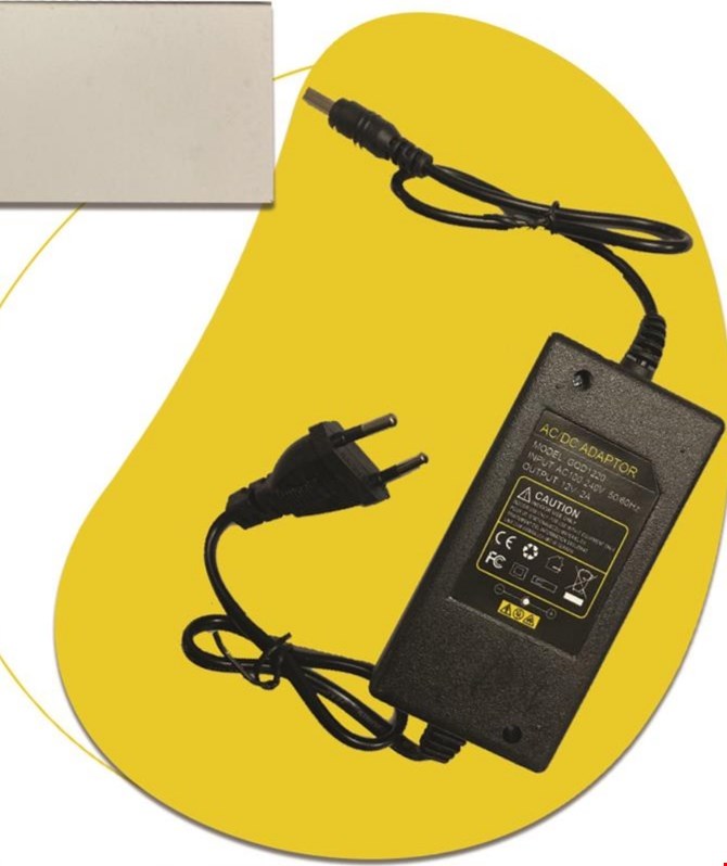 آداپتور 12 ولت 2 آمپر